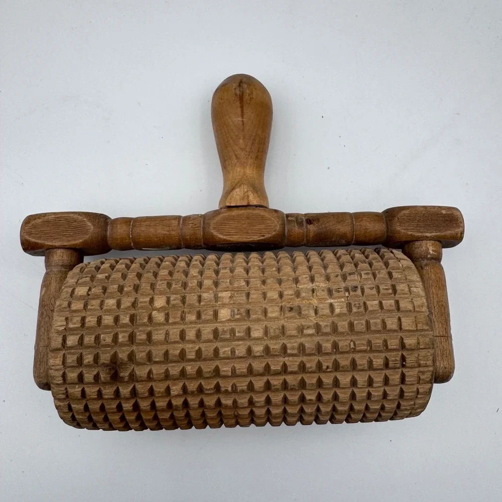 Vintage Wooden Muscle Roller Massager T-Handle Deep Tissue Tool Textured Wood